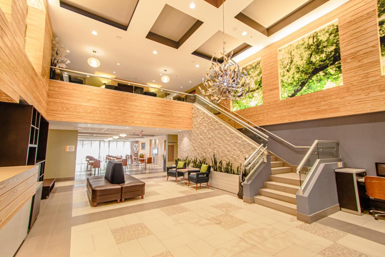 Days Inn & Suites By Wyndham Fort Myers Near Jetblue Park Eksteriør bilde